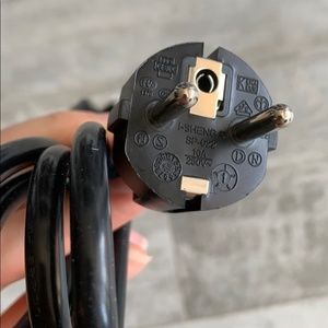 I-Sheng EUR Black Thick Monitor Power Cable NWT